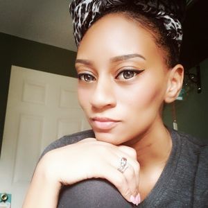 Meet your Posher, Lacy